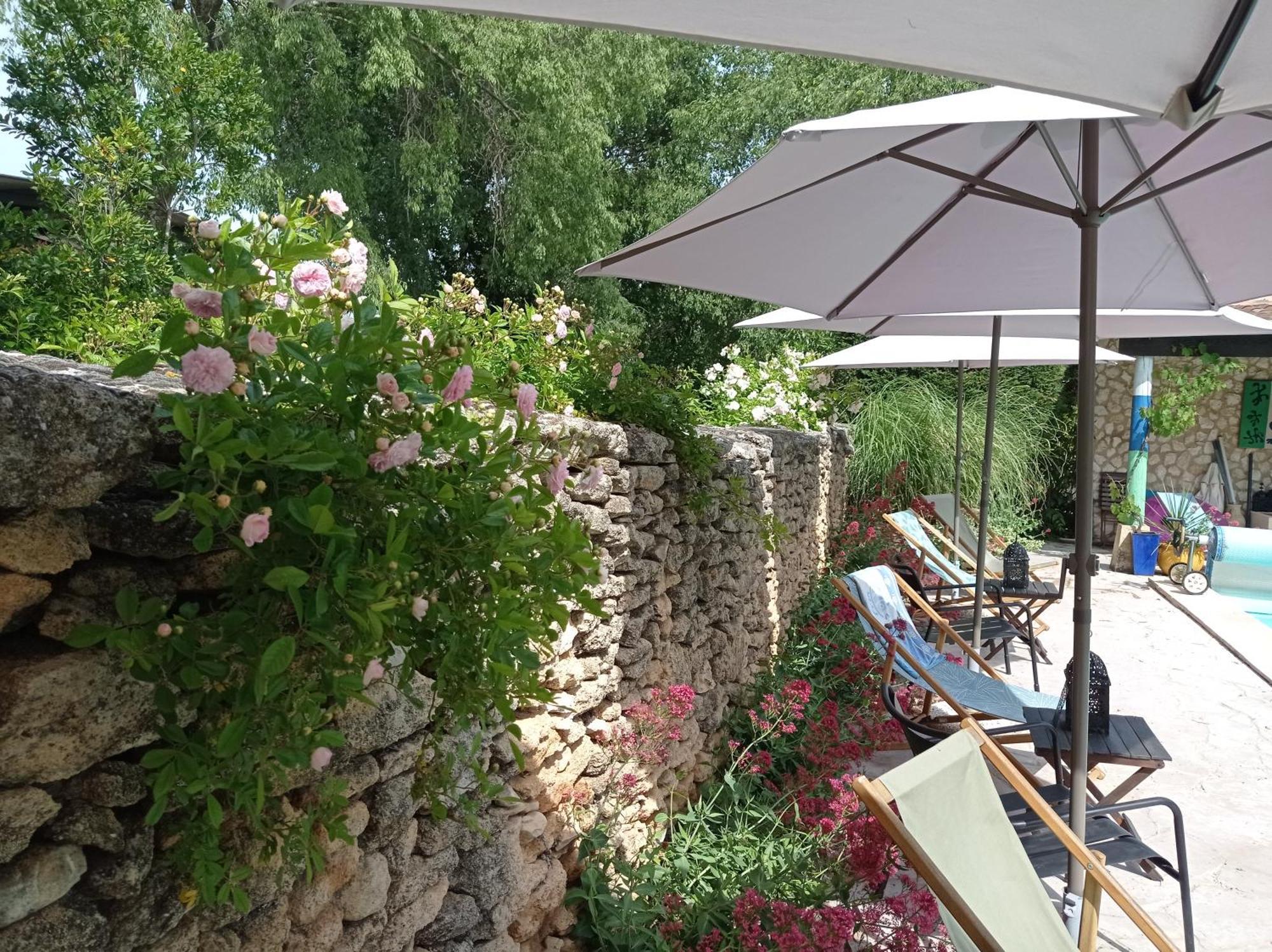 Bed and Breakfast La Bastide De Boisset Argilliers Екстер'єр фото